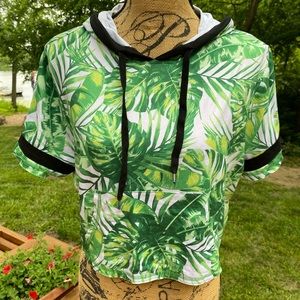 Fashion Nova Jungle Print Crop Top